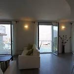 דירה Luxury Bellagio לצנו